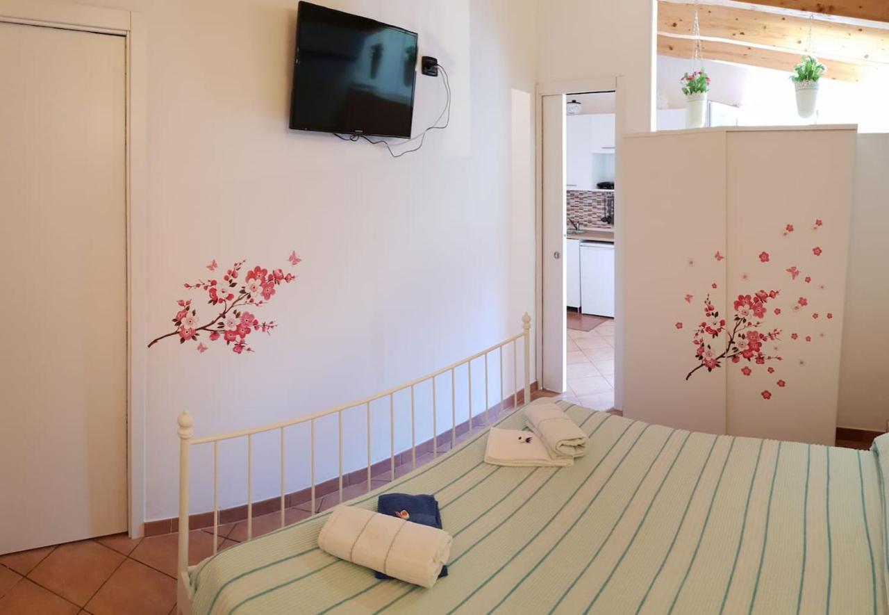 Maison De Marina B&B Piano di Follo Bagian luar foto